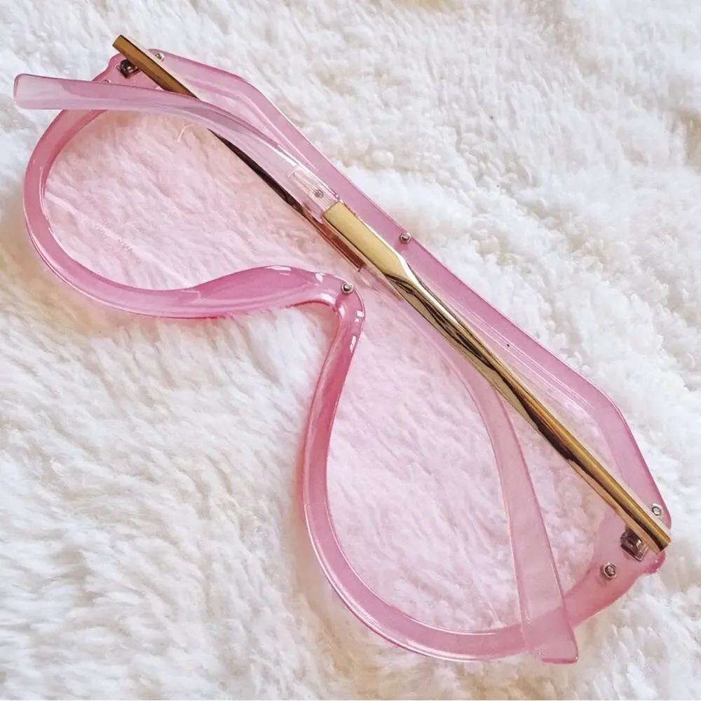 Stylens bold futuristic
